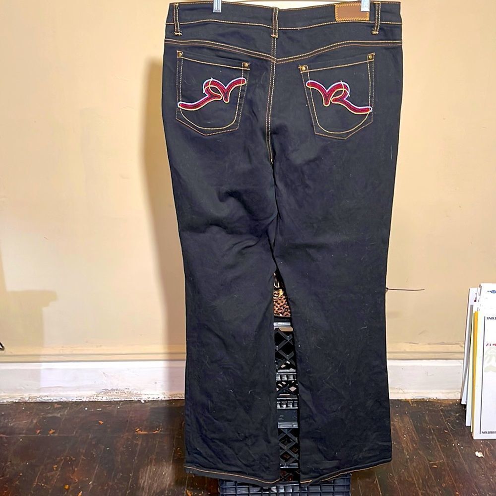 ROCA WEAR JEANS